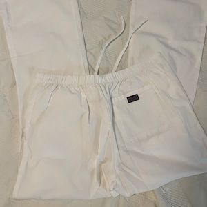 New Cherokee workwear scrub pants. White. Size Small.